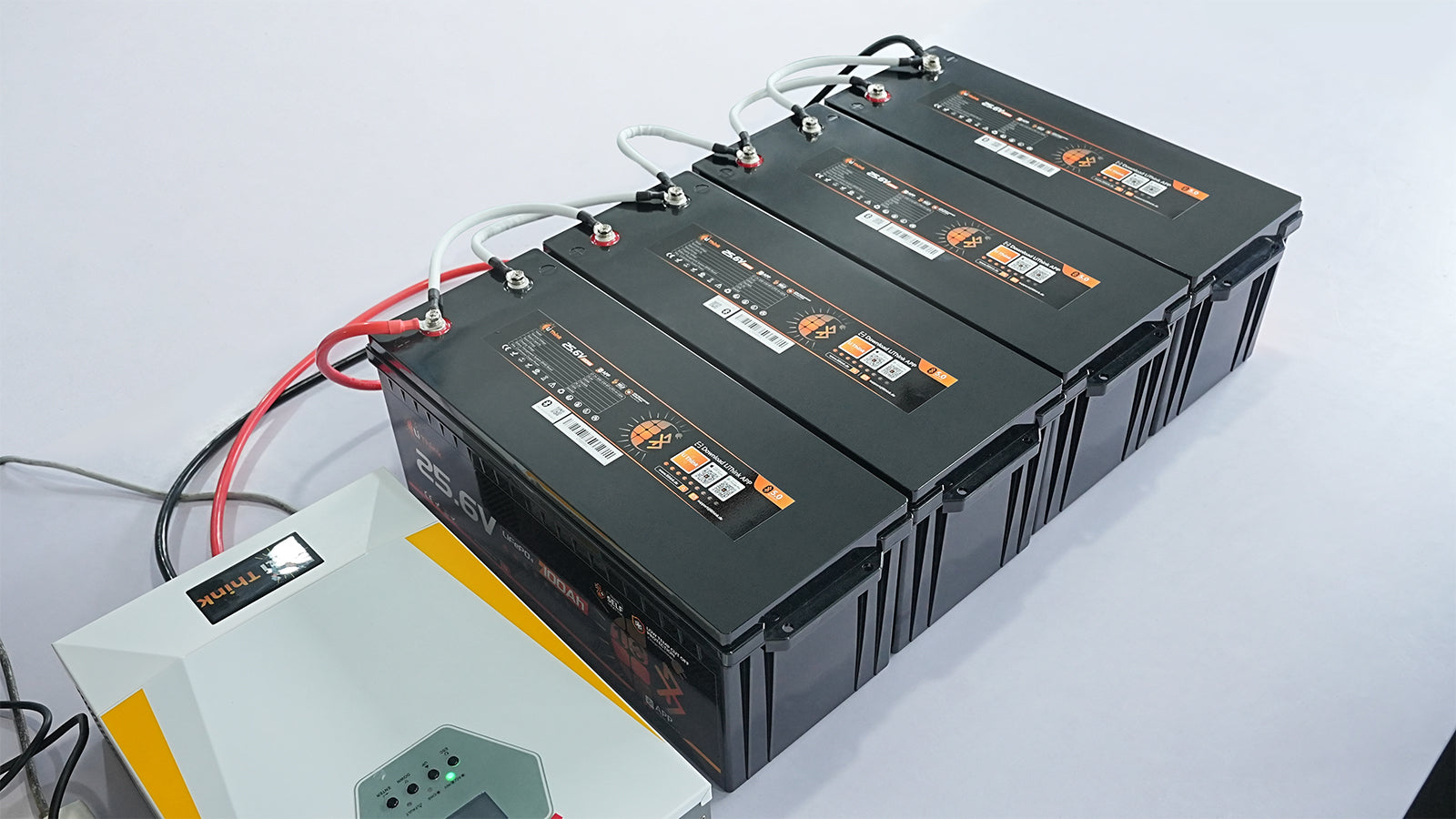 LiFePO4 Batterie parallel laden: Methoden, Vorteile & Sicherheit